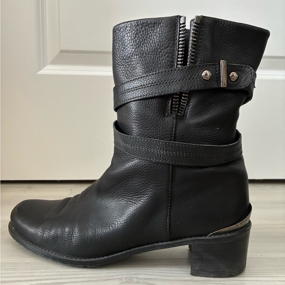 Stuart Weitzman Size 9 Leather Mid-Calf Moto Boots Wrap-Around Strap Boots